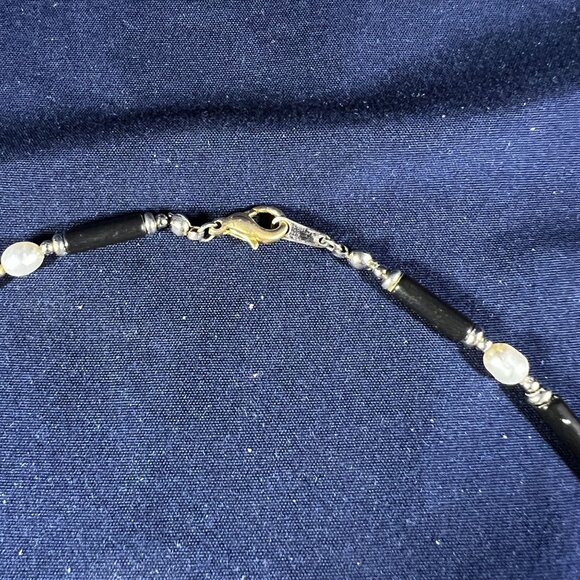 Handmade Lampwork Glass Beaded Necklace With Red & White Floral Design Black Acc - Picture 3 of 3